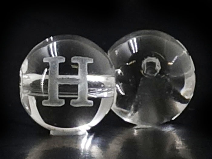 アルファベットビーズ　水晶　「H」　1粒