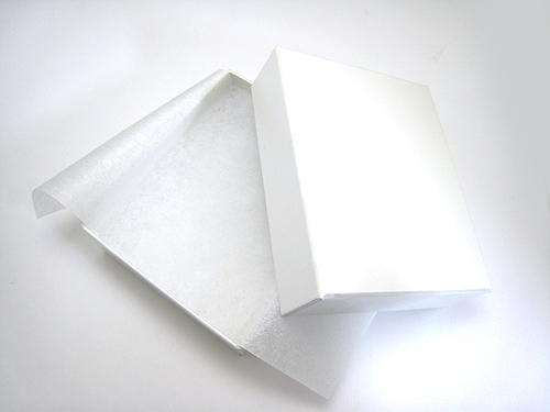 *国産高品質　ブレスレット用紙箱　ホワイト　大　1個 9x7cm