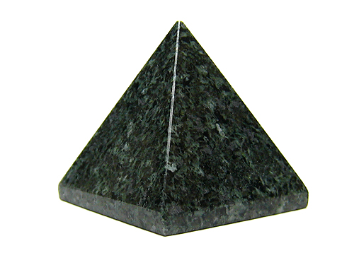 ストーンヘンジの石＜プレセリブルーストーン＞　ピラミッド